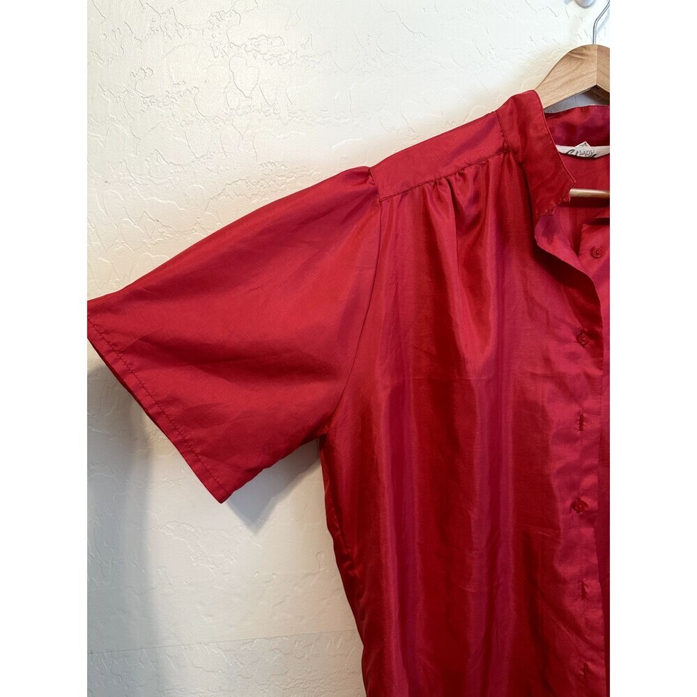 Vintage Lady Shapely Womans Red Pajama Top Size 40 Valentines Romantic Vampire - Picture 12 of 15